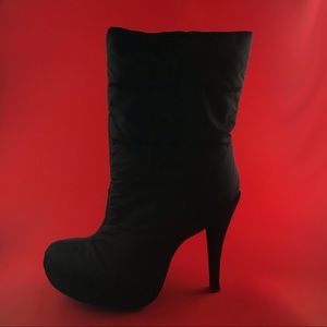 High heel boots